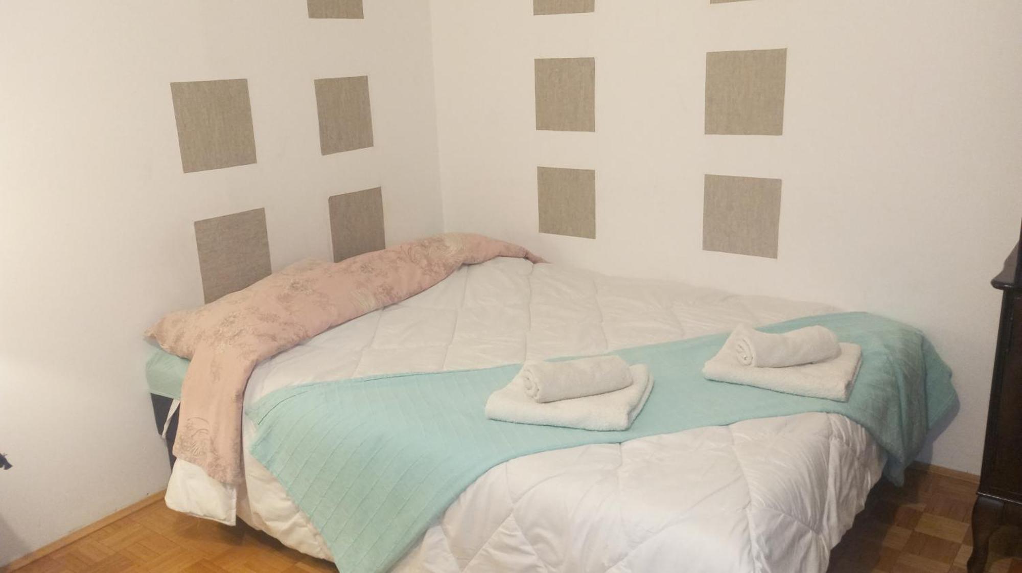Apartment Mrc Bezanija Exterior foto